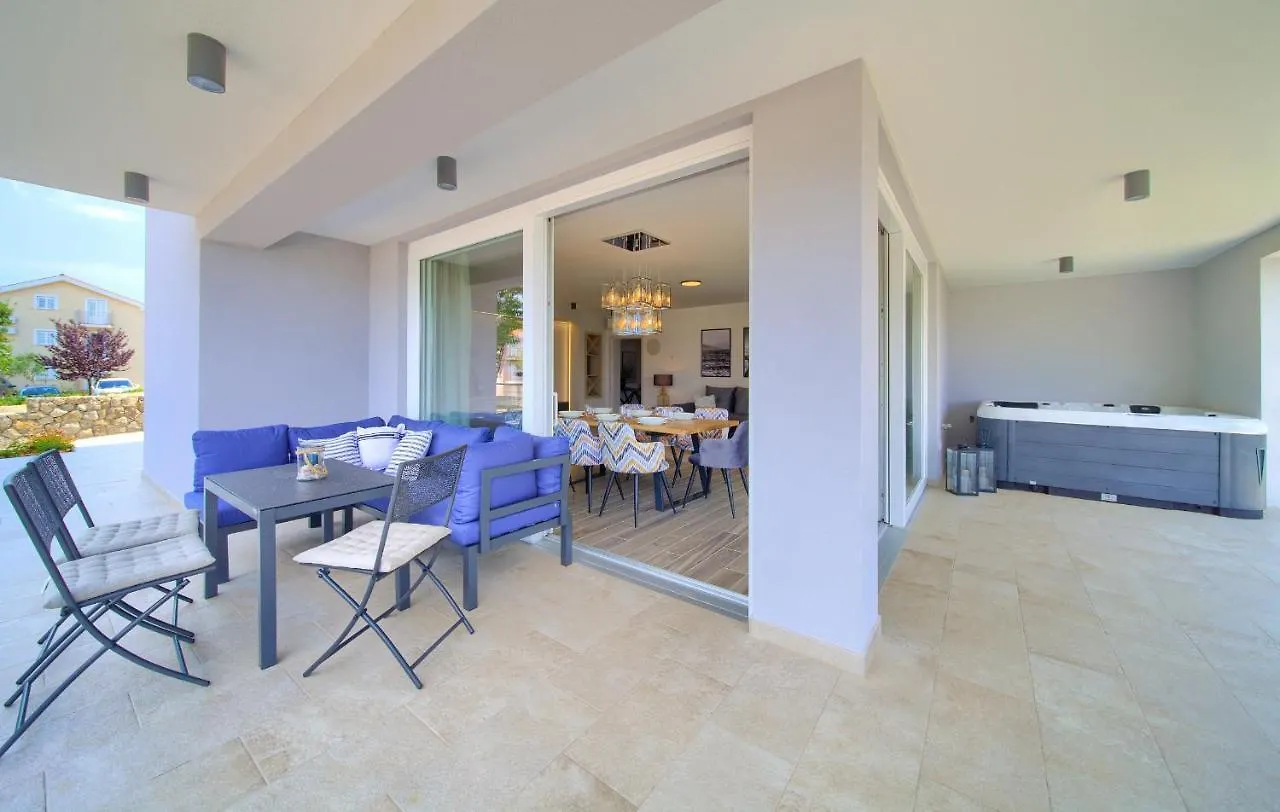 Apartment Villa Vista Deluxe Malinska Croatia